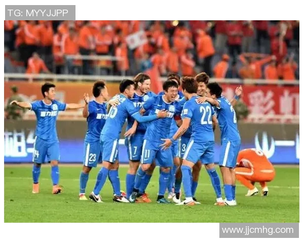 富力与泰达精彩对决录播回顾赛场瞬间与精彩进球分析